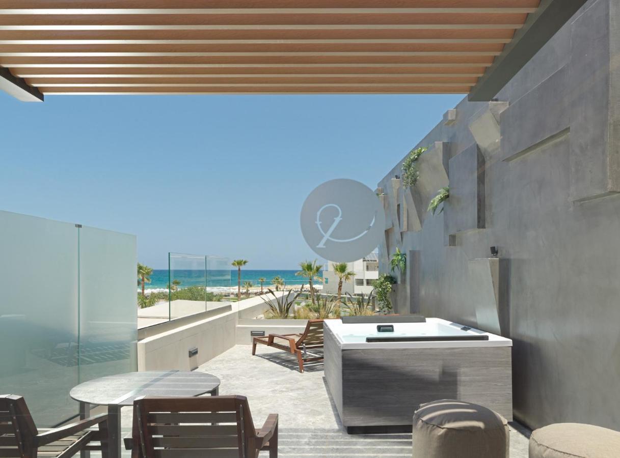 Nautilux Rethymno By Mage Hotels Bagian luar foto A rooftop terrace at a hotel in Greece