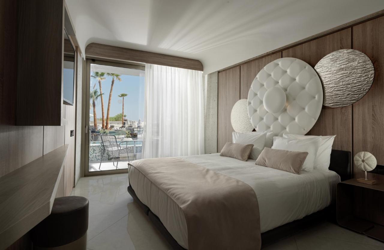 Nautilux Rethymno By Mage Hotels Bagian luar foto A room at the hotel