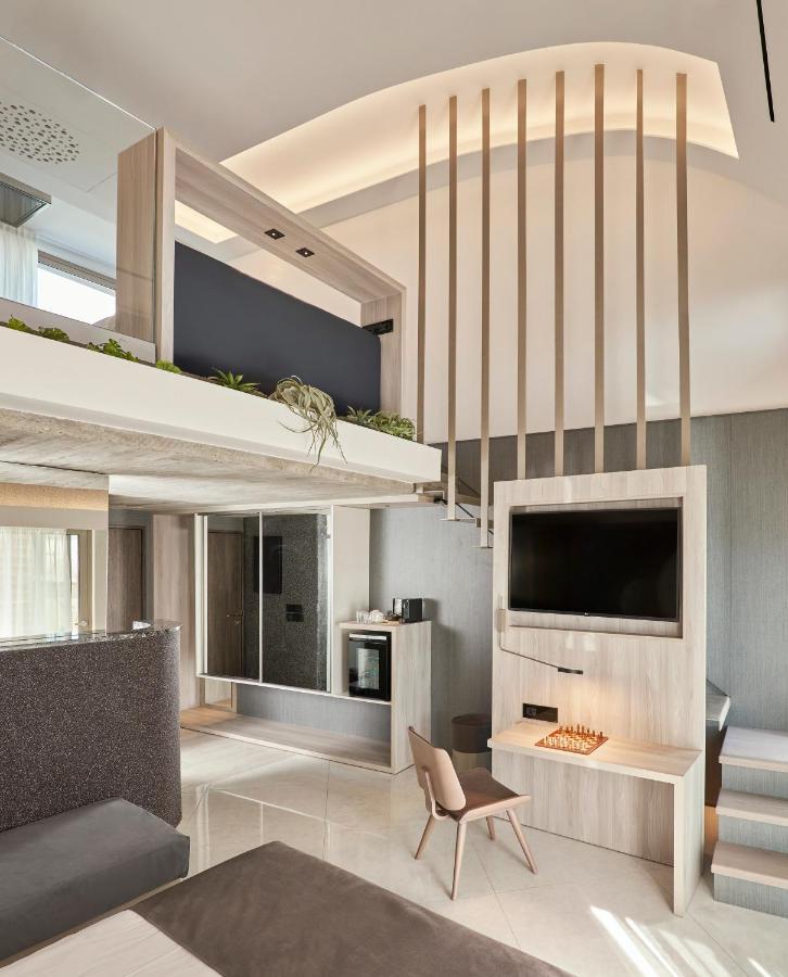 Nautilux Rethymno By Mage Hotels Bagian luar foto A room at the hotel